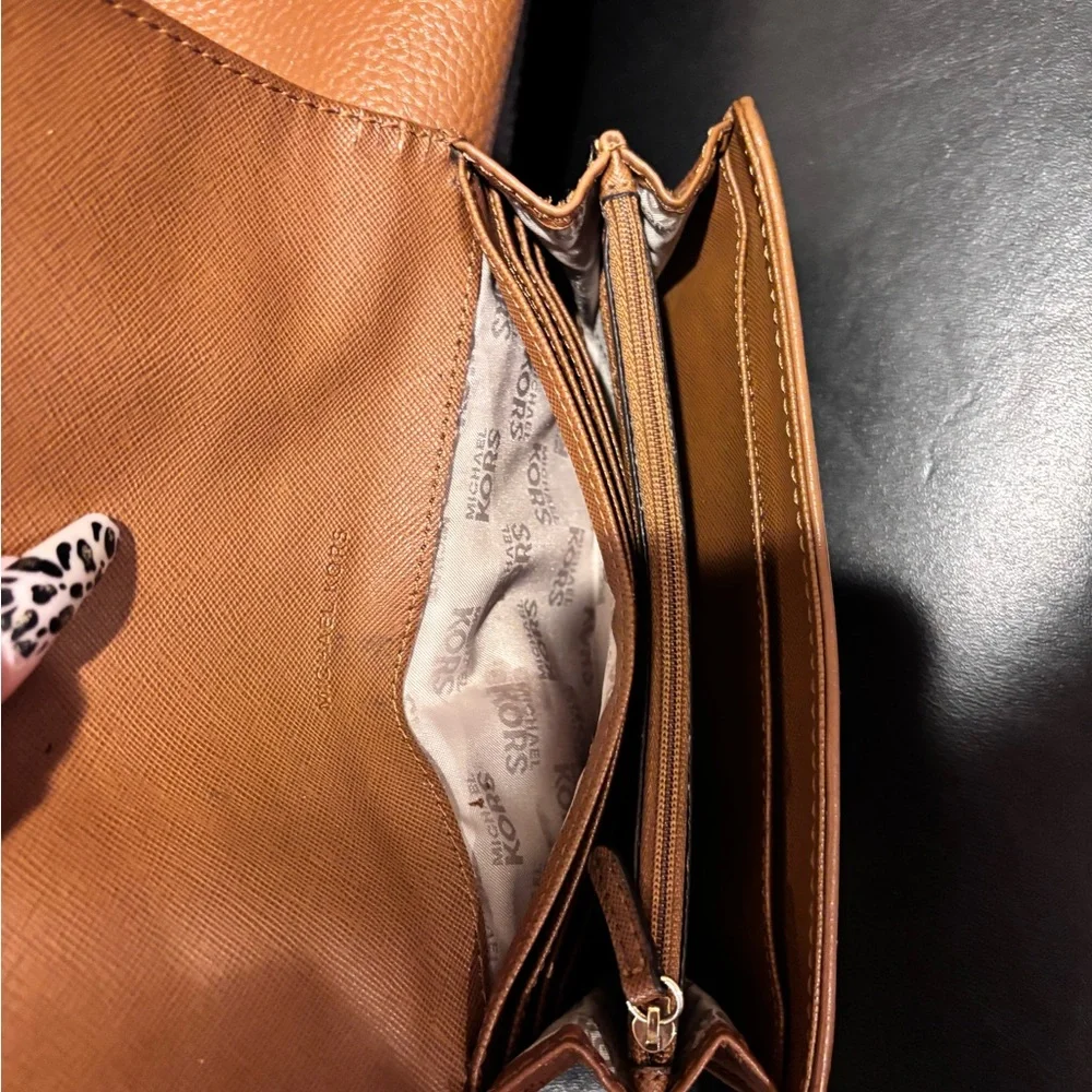 SOLD - Picture 11 of 13